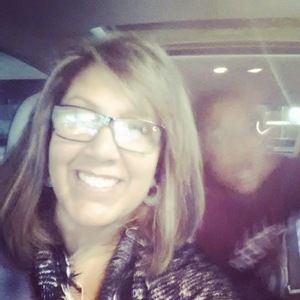 Meet your Posher, Raquel